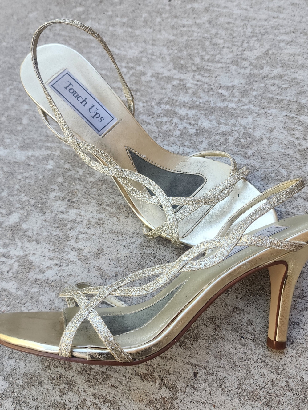 Touch Ups Womens Gold Metallic Sparkle Strappy Heel Sandal Pumps, Size 7.5